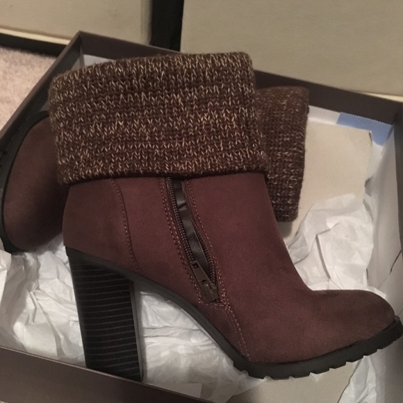 Brown/Tan ankle booties - Picture 5 of 8